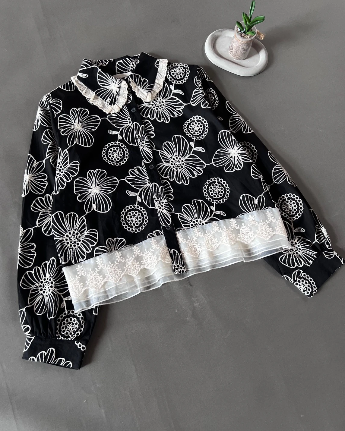 Sayla Shirt Kode 176M Black