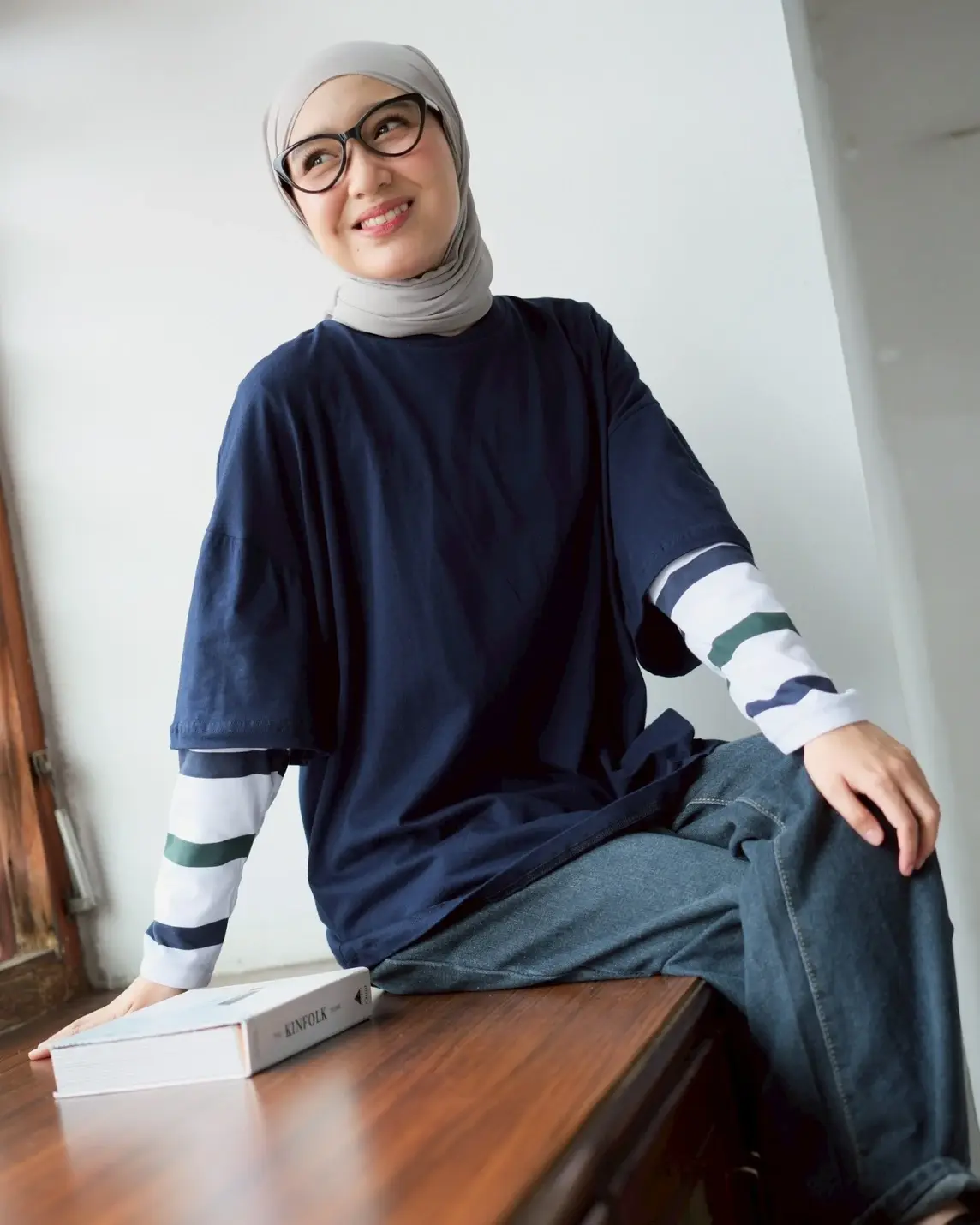 Alternative view of Lunesa Longsleeve Navy-Bw-Green