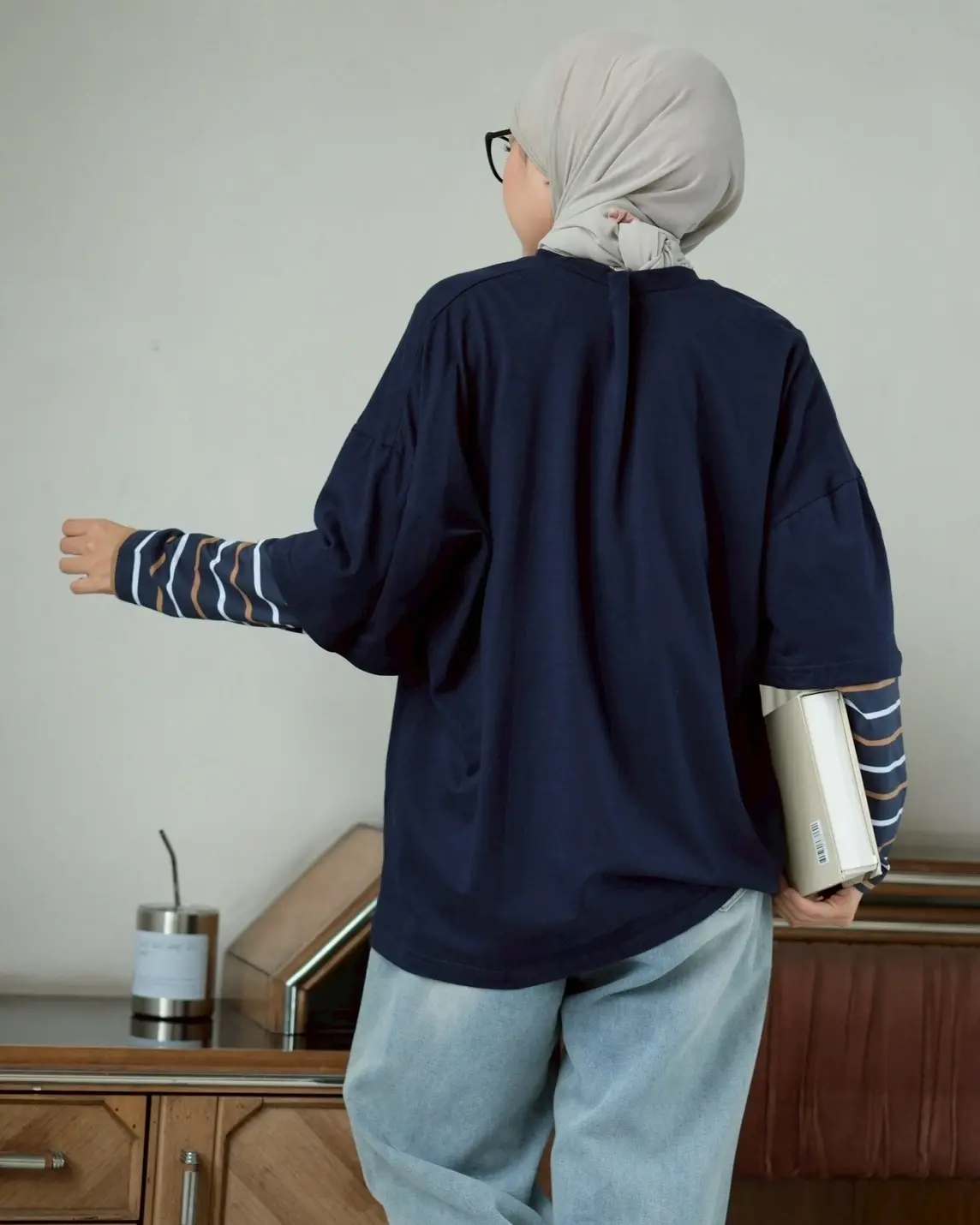 Lunesa Longsleeve Navy Small - Image 3