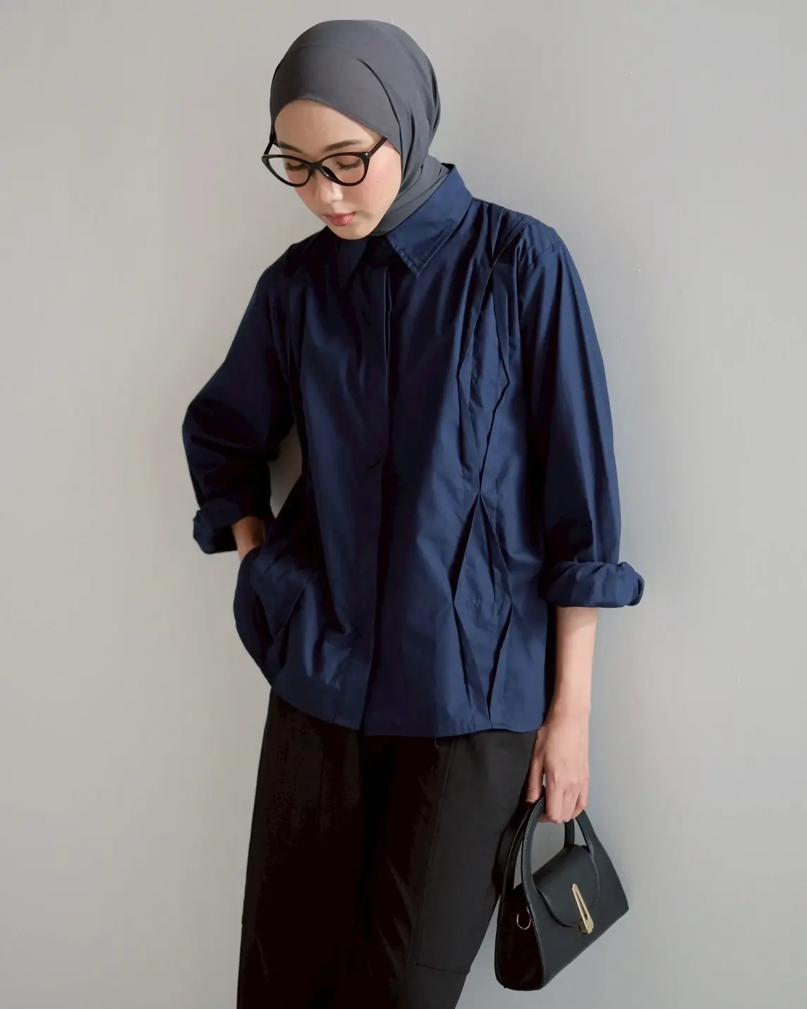 Alternative view of Meisa Shirt Royal Blue