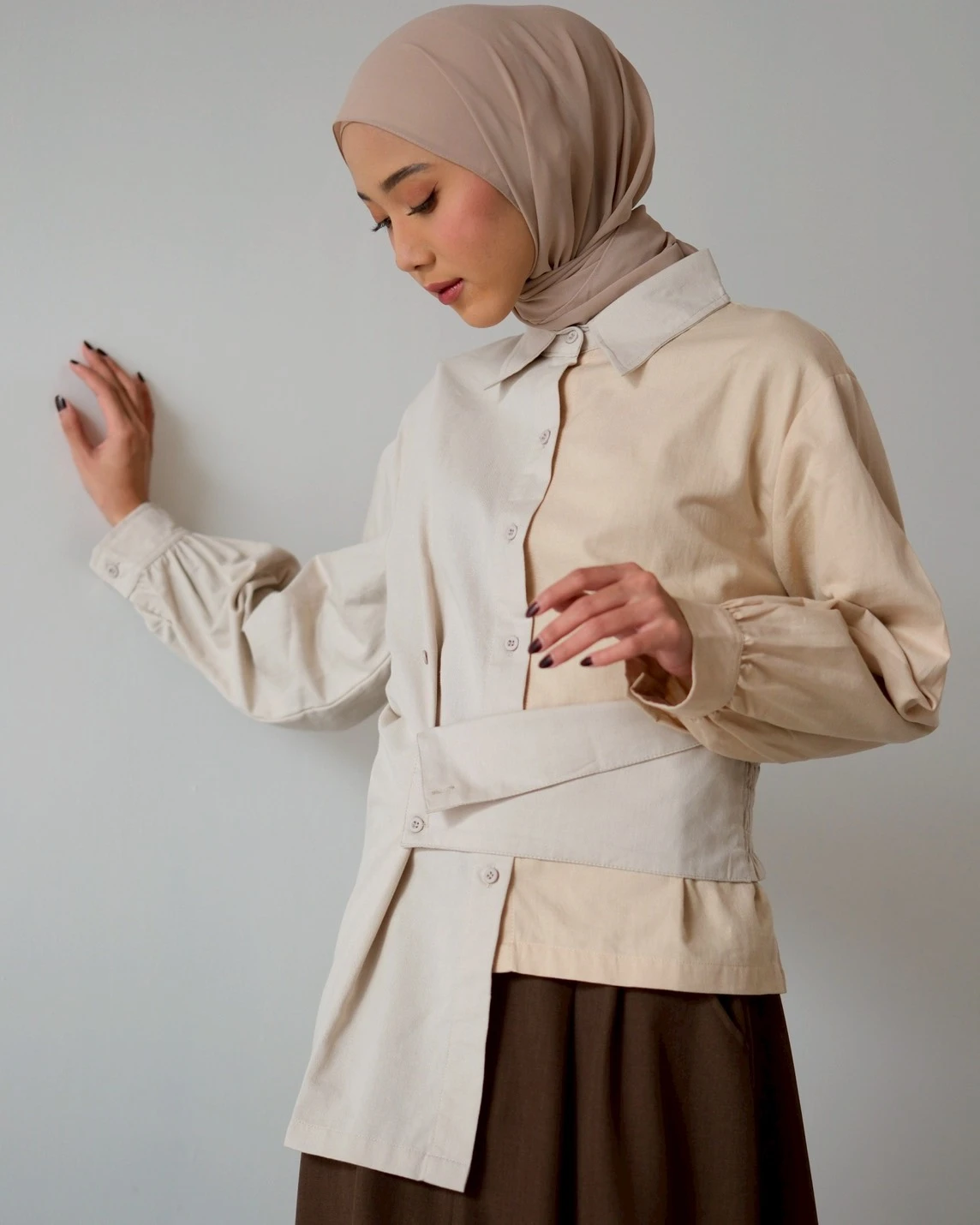 Alternative view of Ethon Shirt Beige