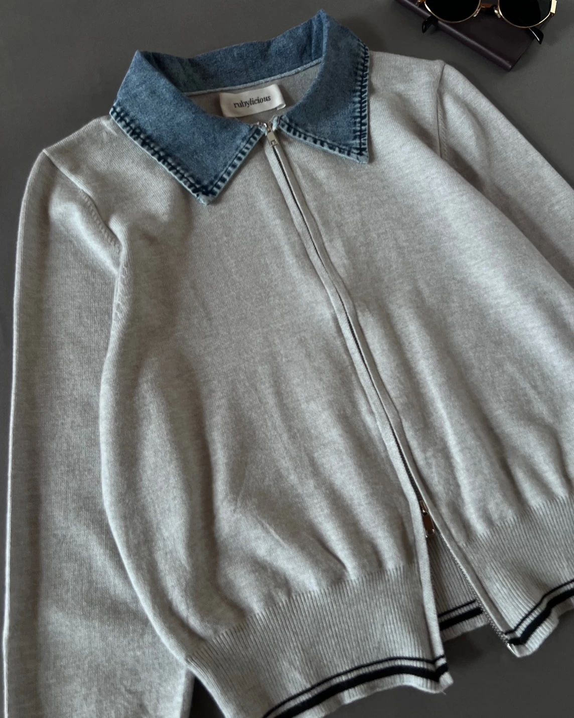 Hevaria Longsleeve Kode 144M Light Grey