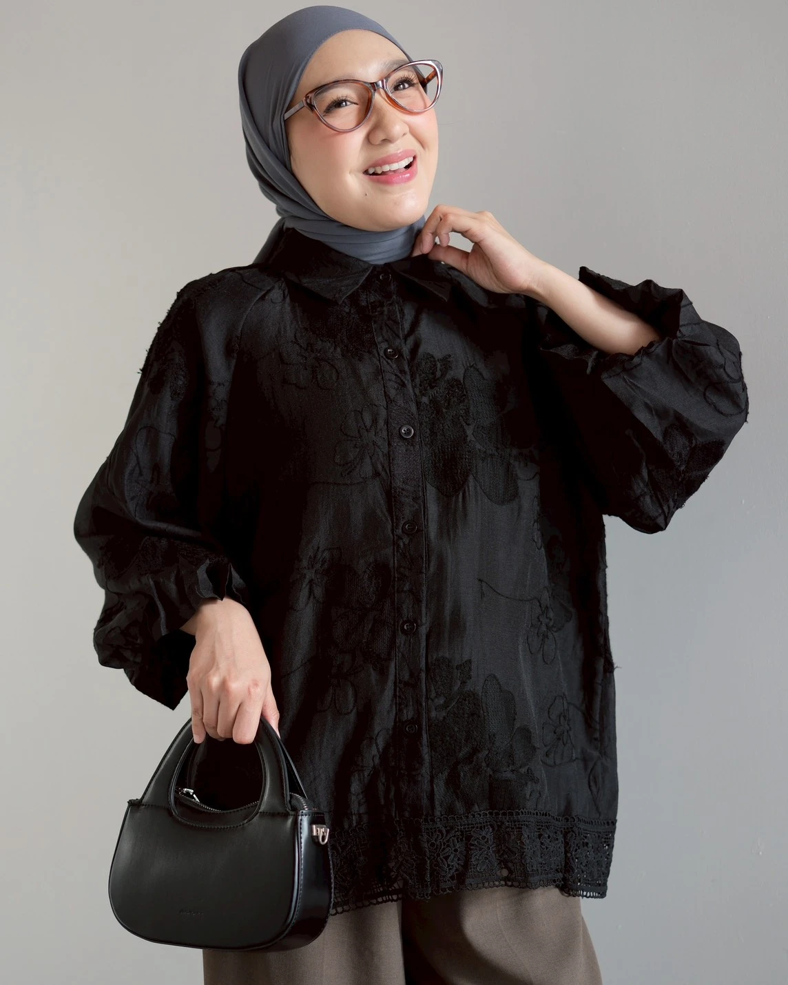 Jaziel Shirt Kode 189M Black