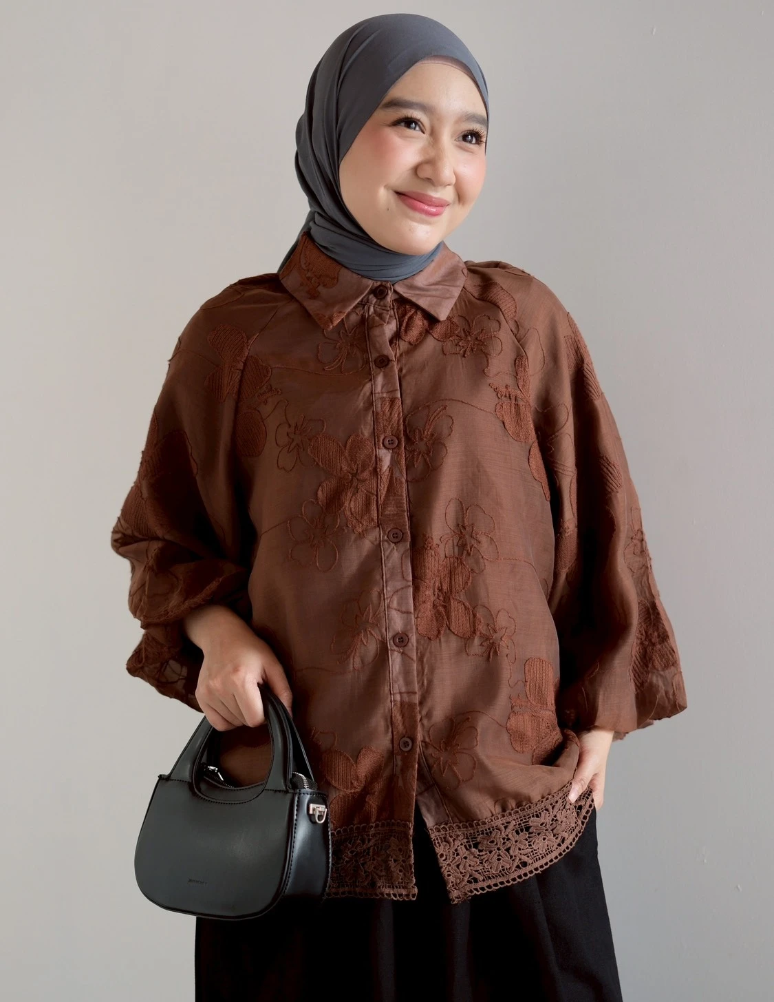 Alternative view of Jaziel Shirt Kode 189M Coffee