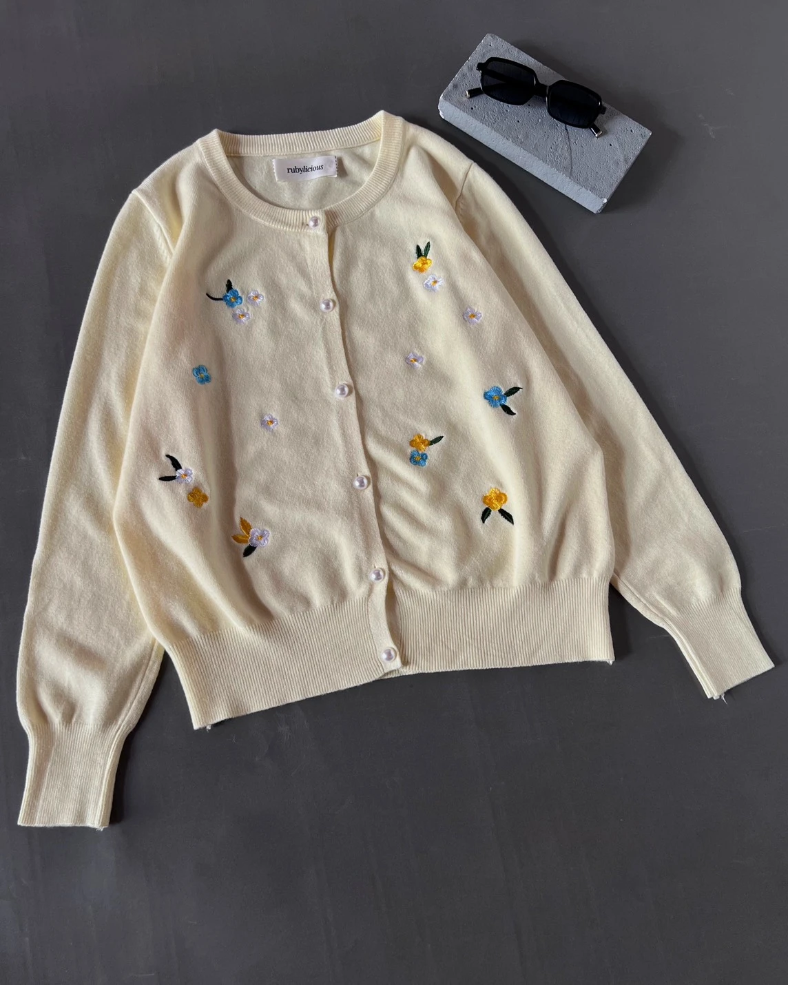 Mazola Cardi Yellow
