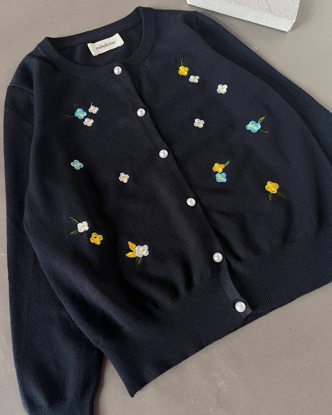 Mazola Cardi Black