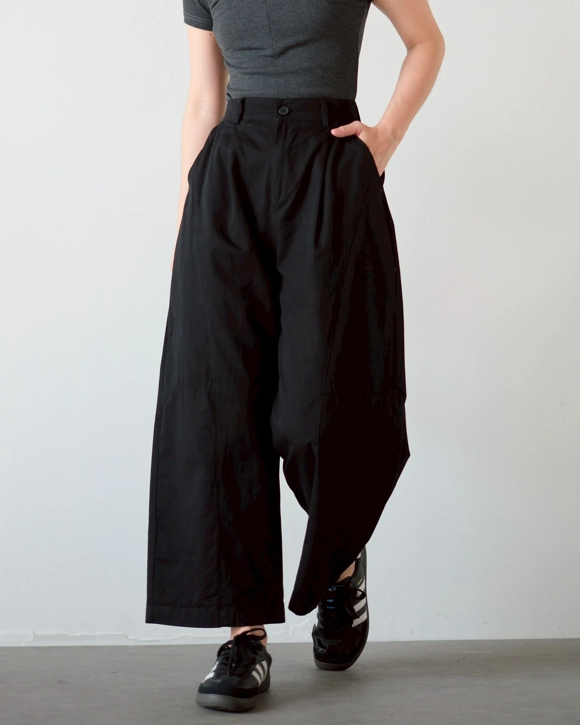 Alternative view of Ivania Cullote Pants Kode 45N Black
