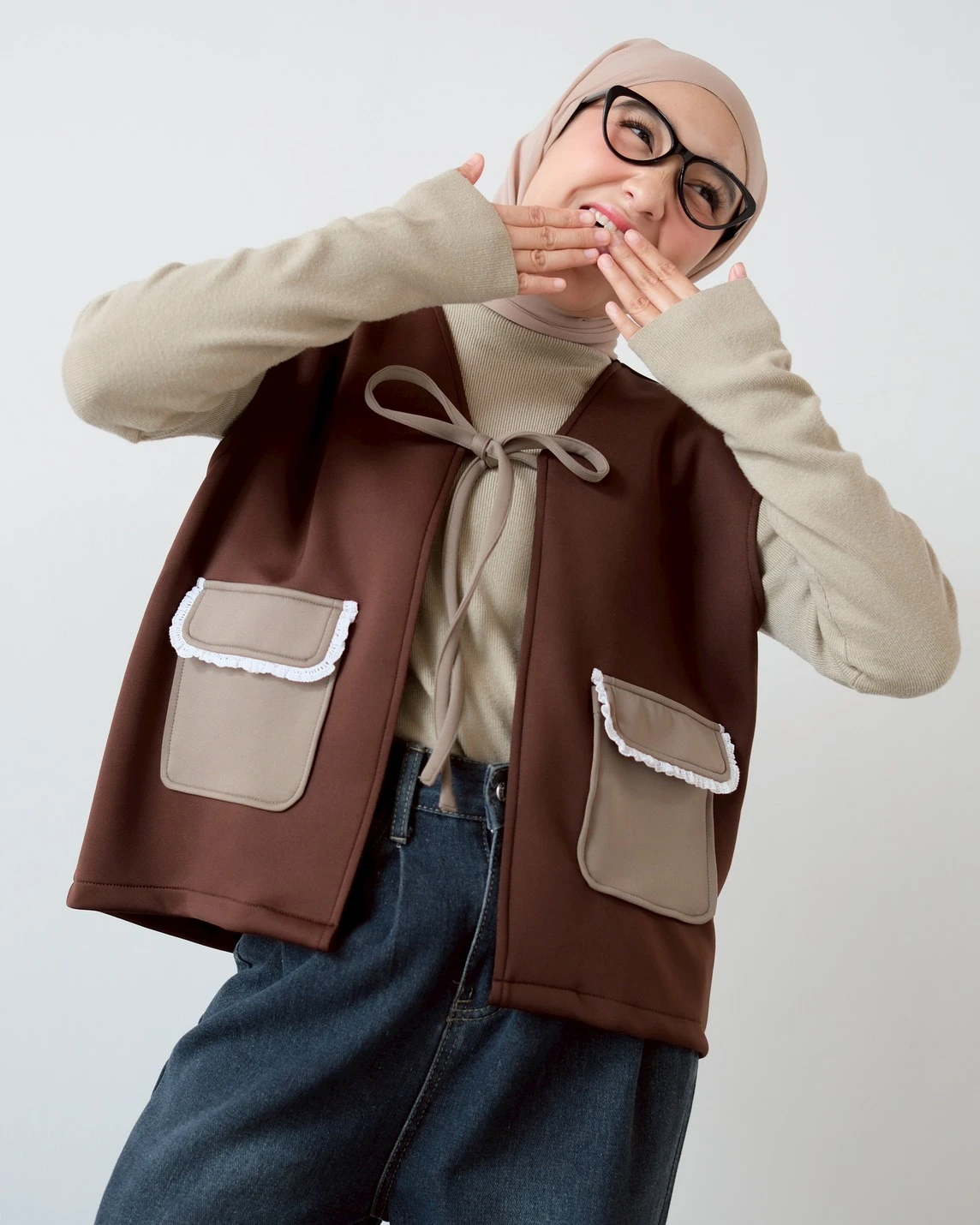 Juliet Vest Coffee - Image 2
