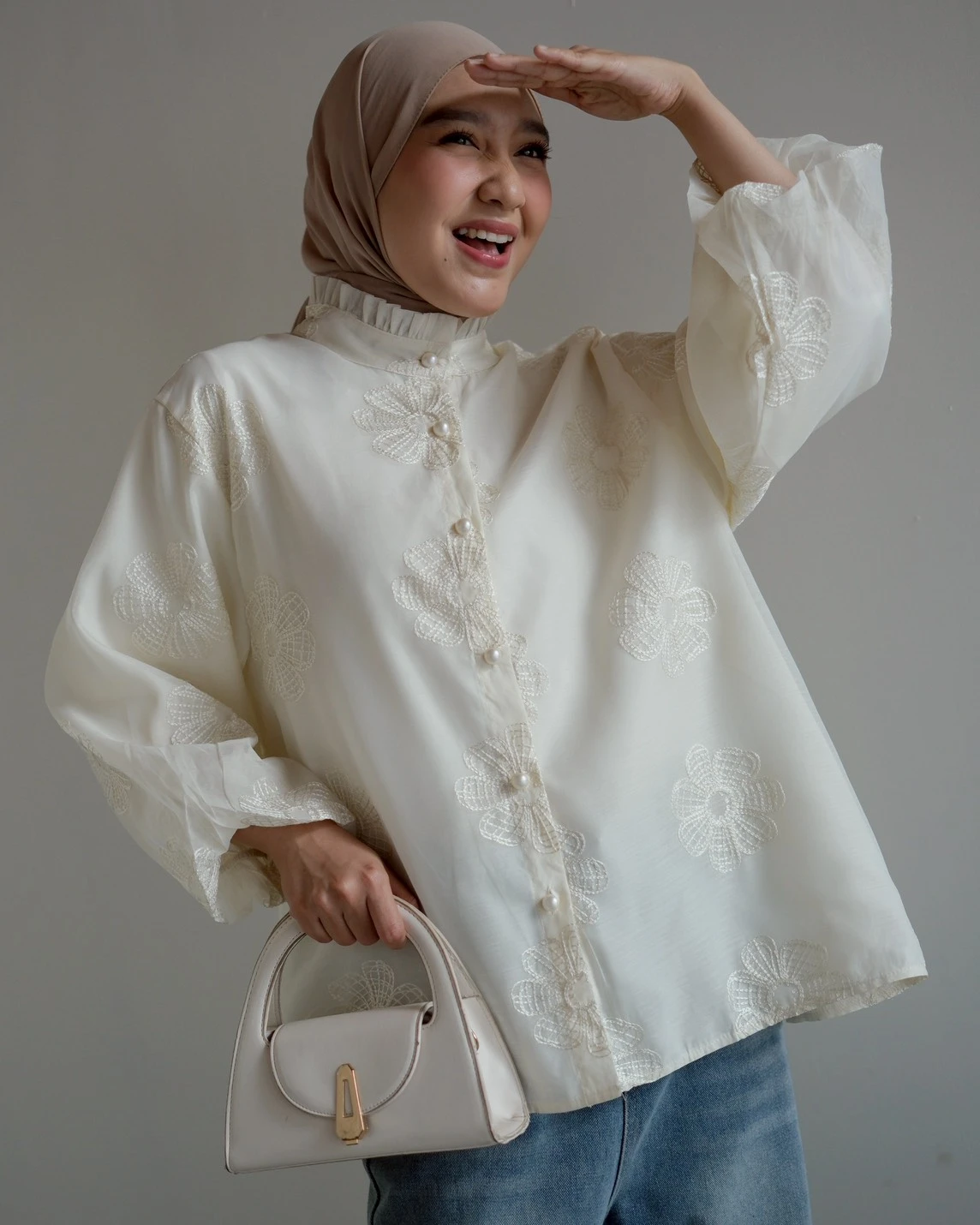 Jacinda Shirt Kode 304M Ivory