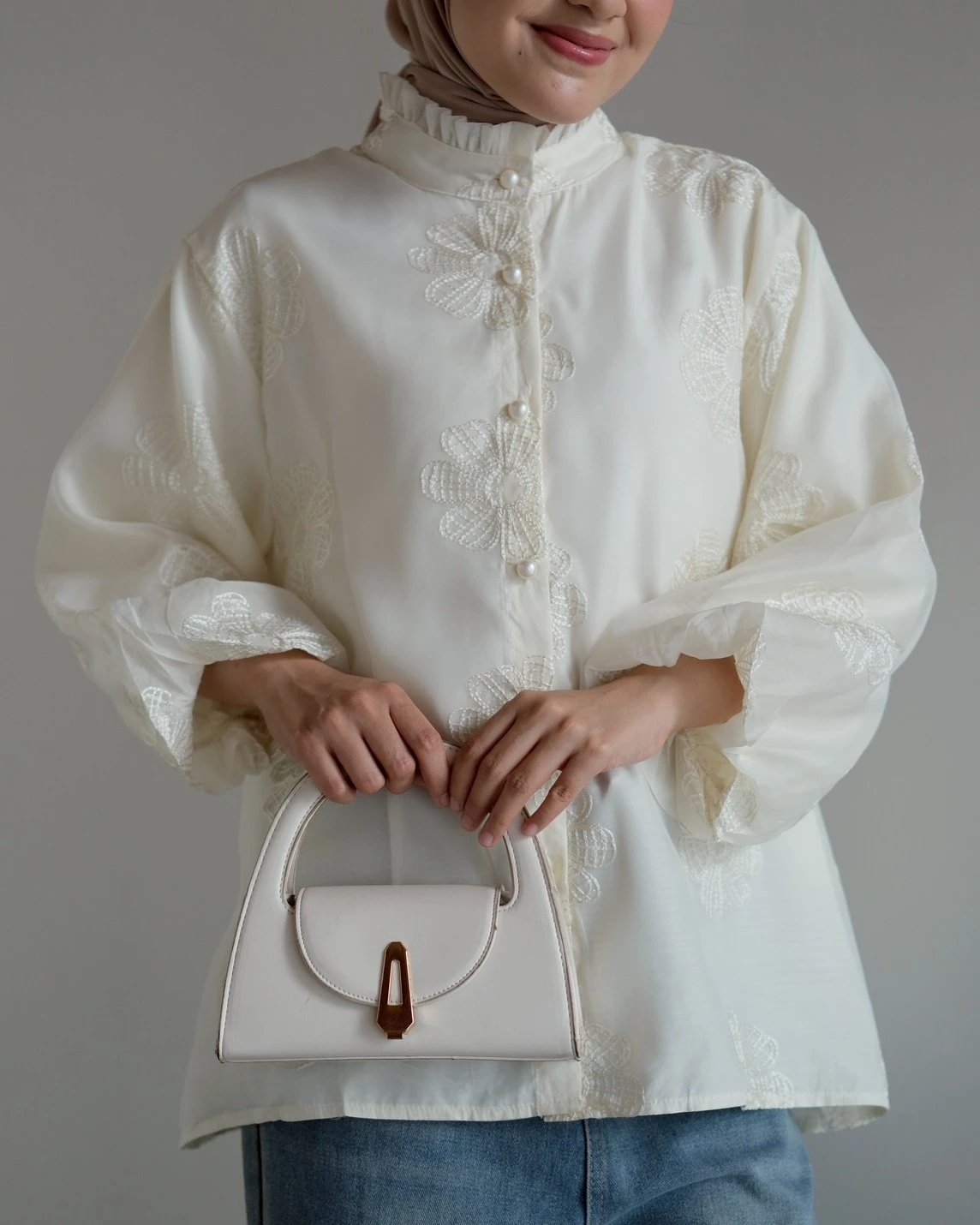 Alternative view of Jacinda Shirt Kode 304M Ivory