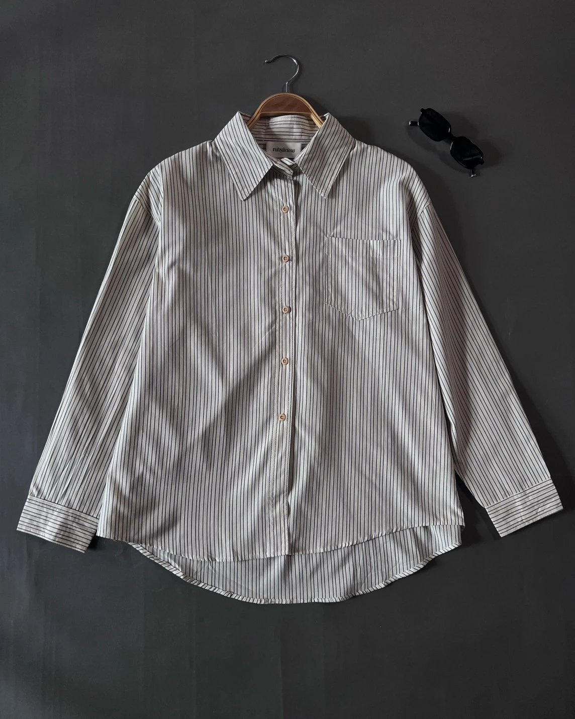 Alternative view of Vazora Shirt Cream