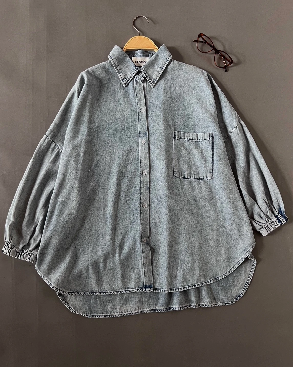 Alternative view of Veya Denim Shirt Acid