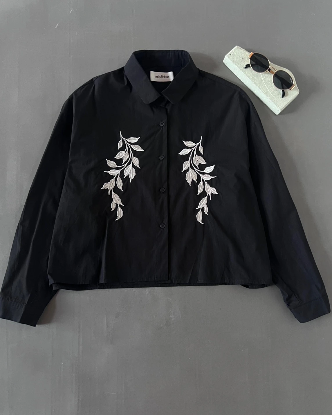 Binadia Shirt Kode 690N Black