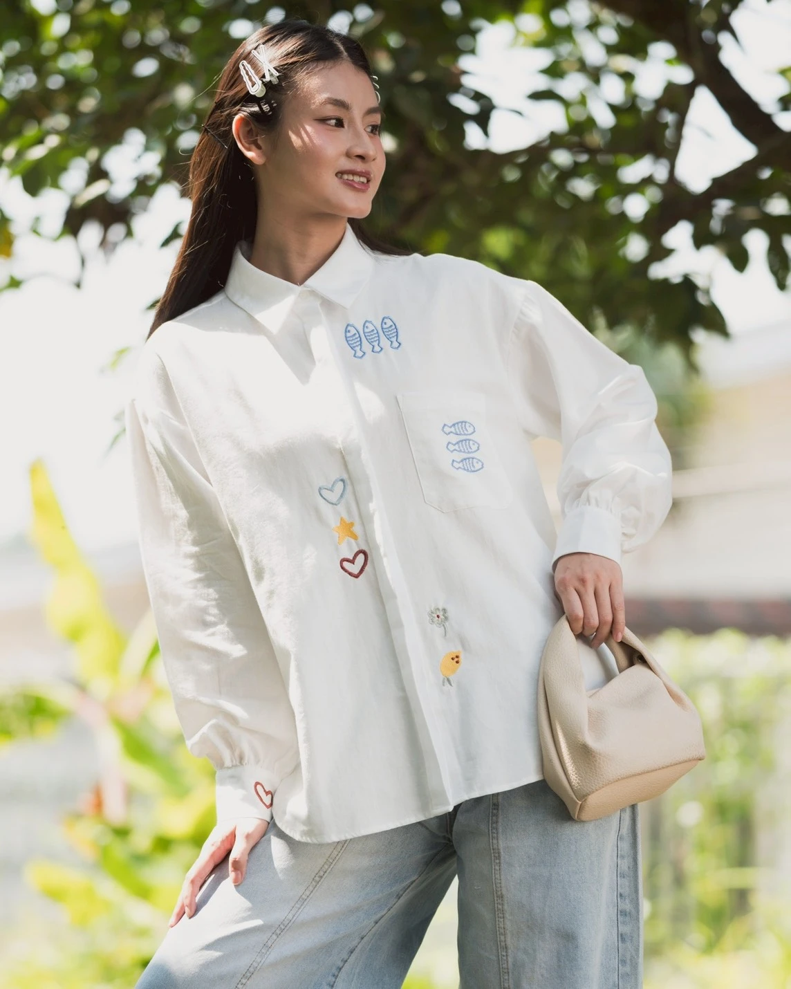 Alternative view of Chiya Shirt Kode 80146 Broken White