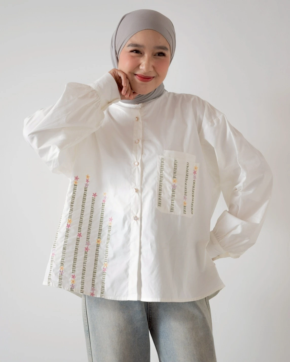 Estoria Shirt Kode 20441 Broken White
