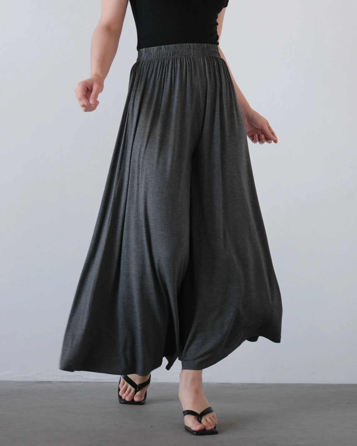 Alternative view of Froska Cullote Pants Kode 542N Dark Grey