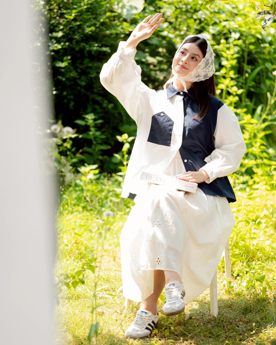Alternative view of Houshi Shirt Broken White-Navy