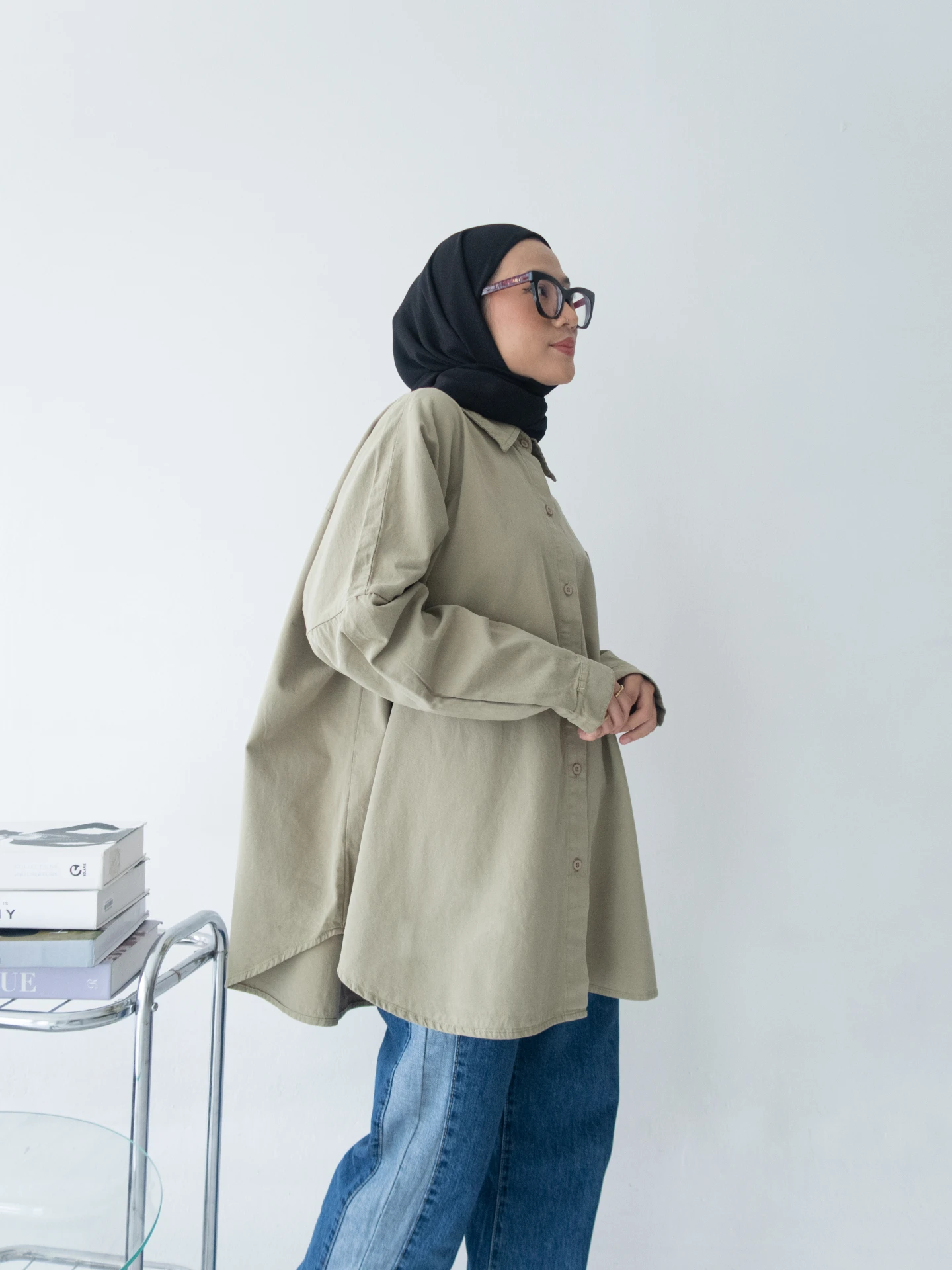 Alternative view of Dagestan Colour Oversized Shirt Sage Green