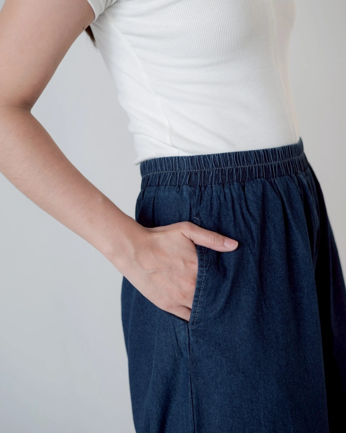 Alternative view of Jenae Cullote Denim Pants Kode 697N Dark Blue