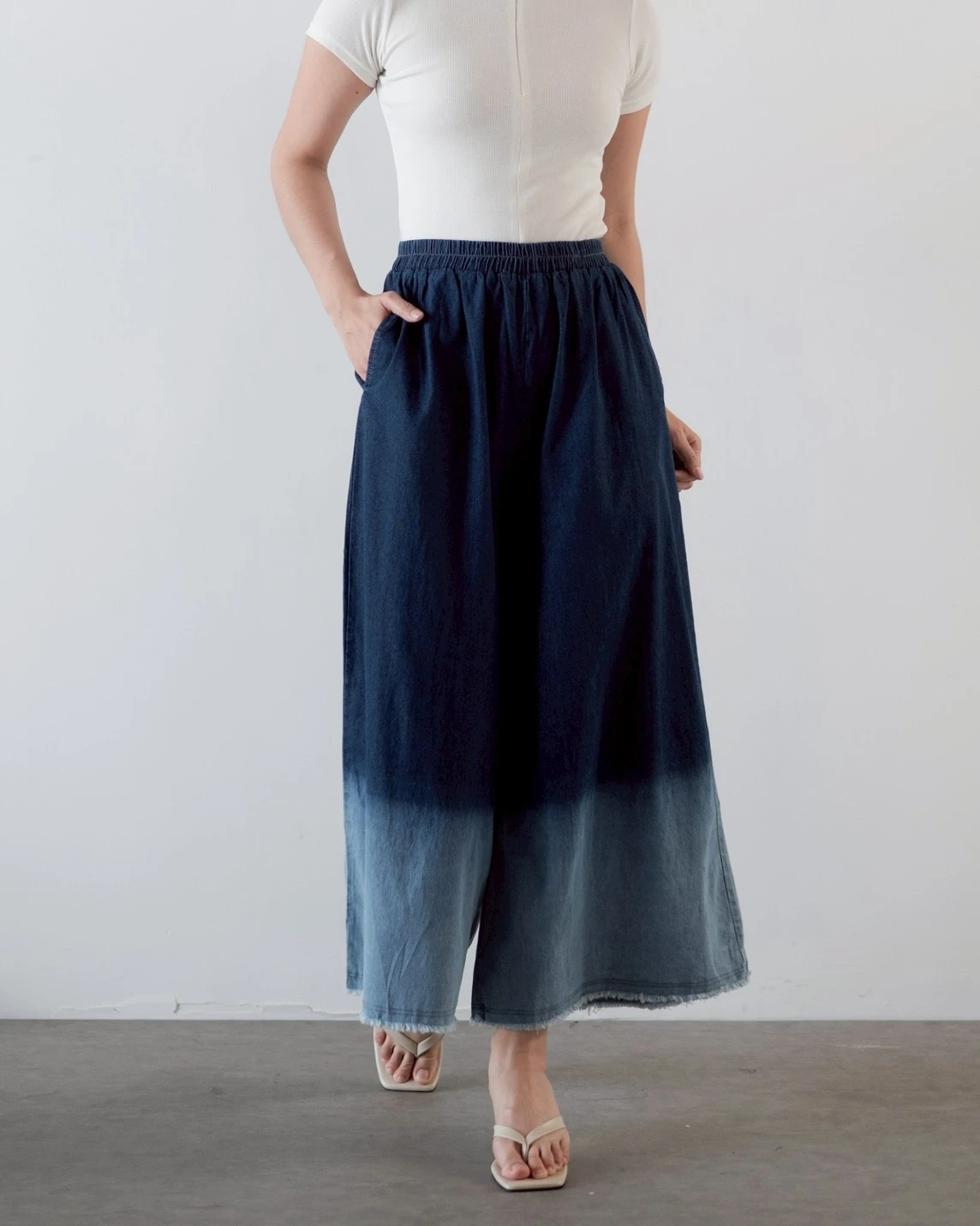 Jenae Cullote Denim Pants Kode 697N Dark Blue - Image 3