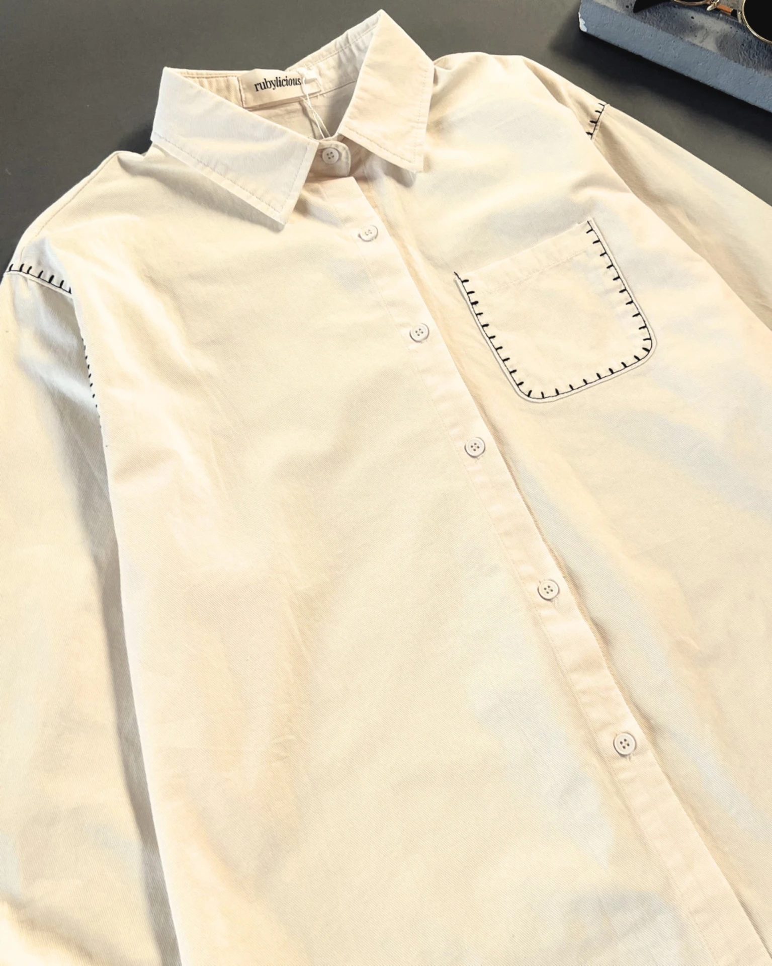 Qlura Shirt Kode 110757 Ivory