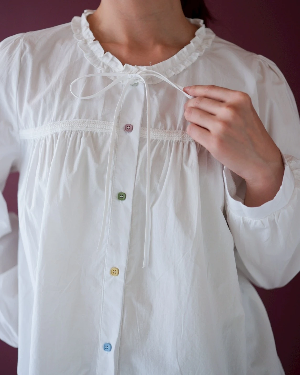 Diera Shirt Kode 631N White
