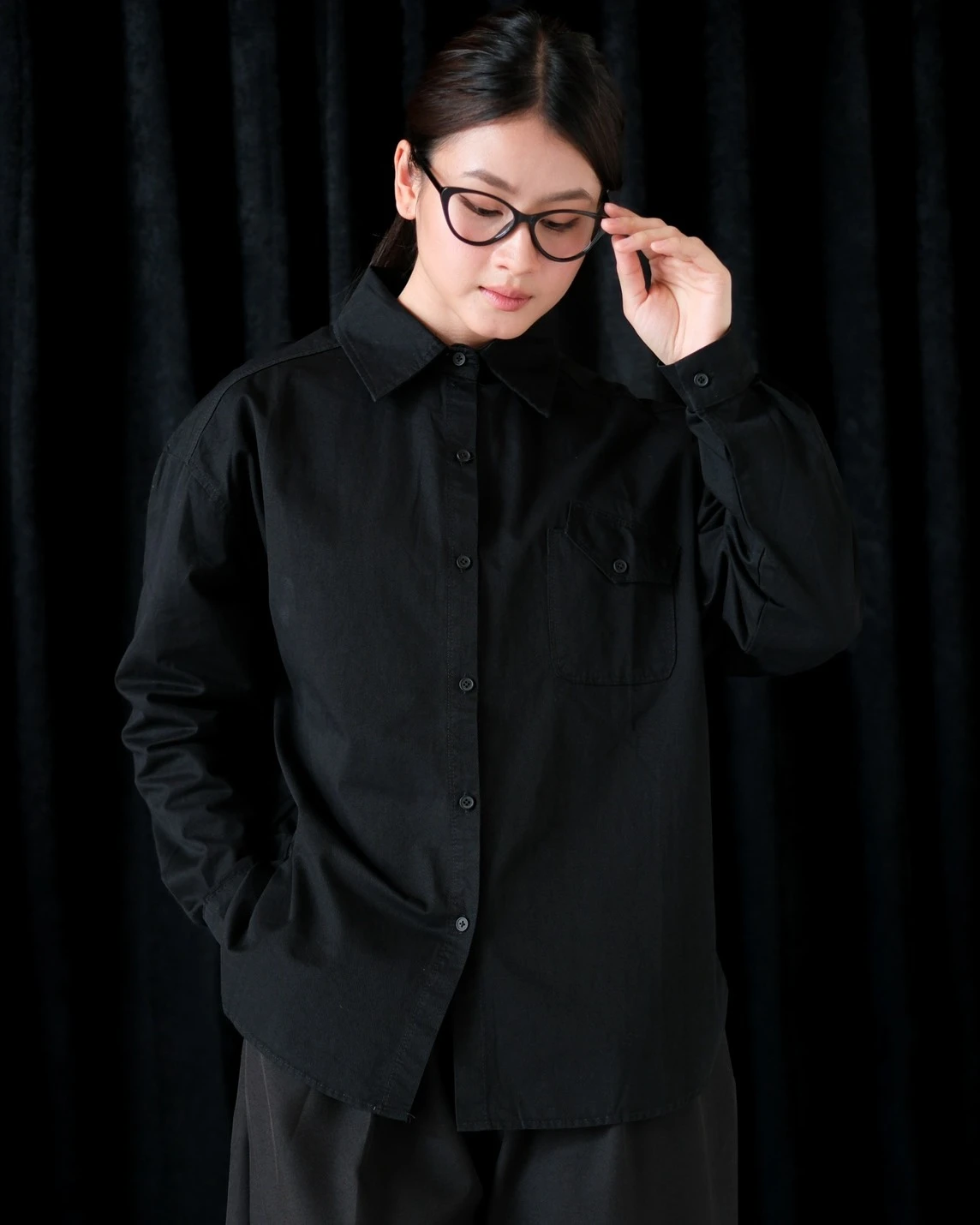 Qivane Shirt Kode 538N Black