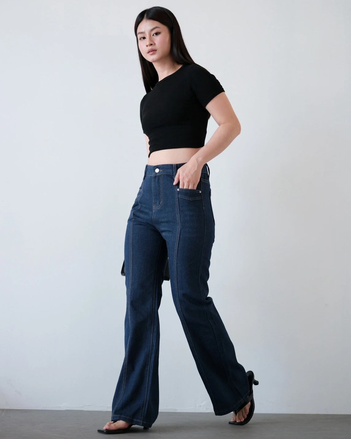 Alternative view of Yaira Denim Pants Kode 299M Dark Blue