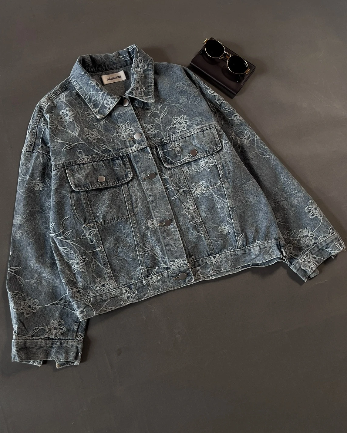 Yenica Denim Jacket Kode 694N