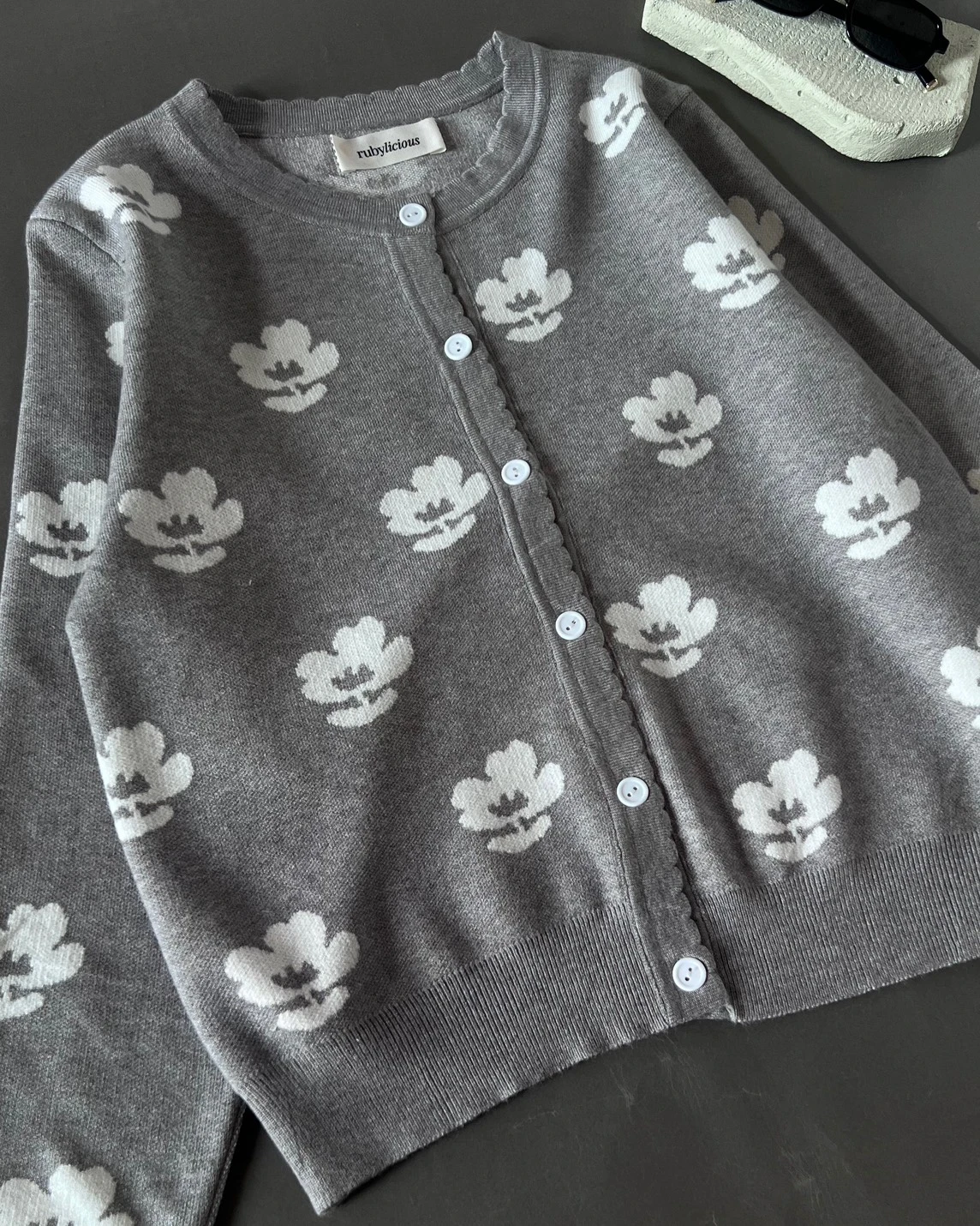 Alternative view of Alzena Cardi Kode 221O Grey