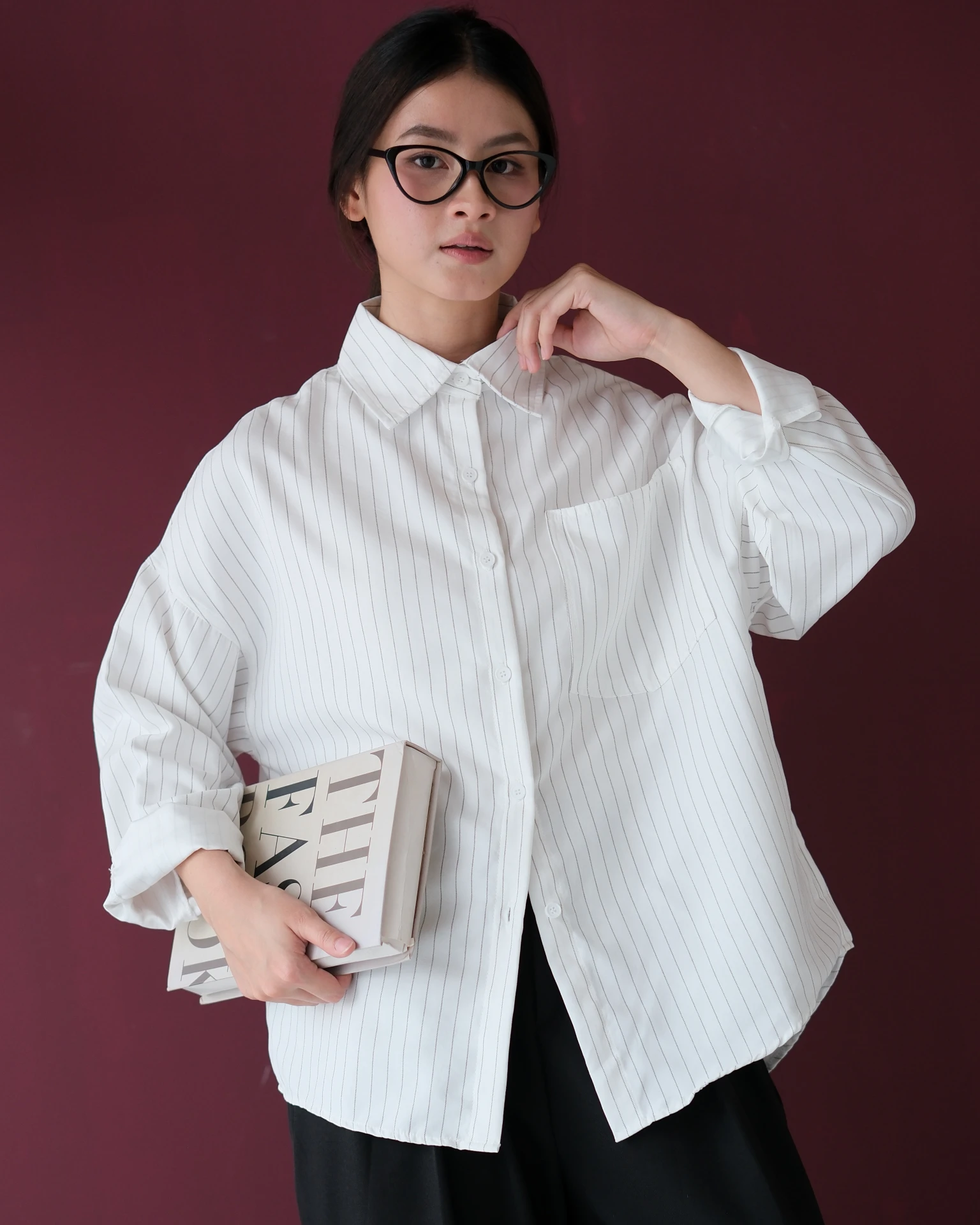 Alternative view of Chenka Stripe Shirt Kode N855-1 Broken White
