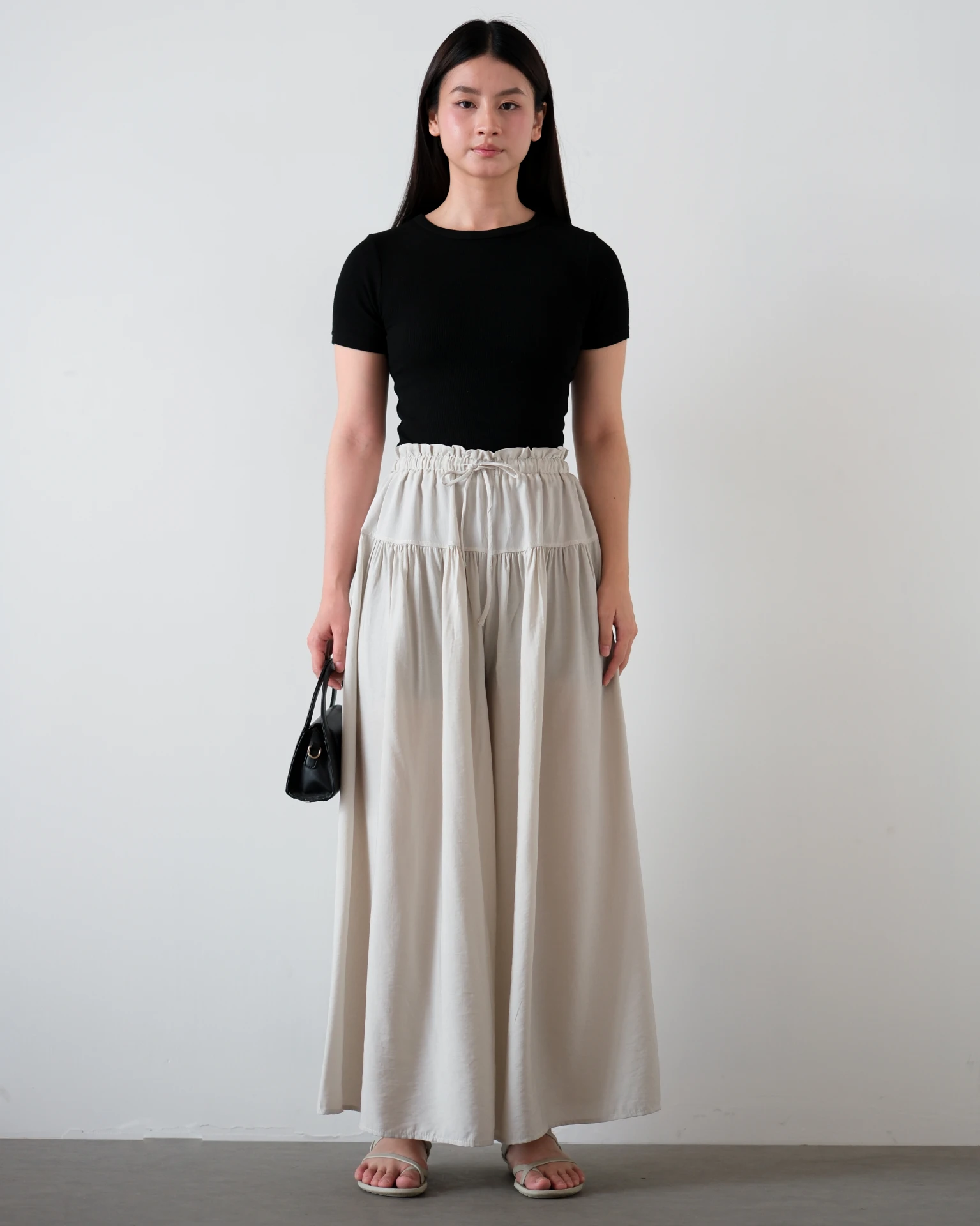 Alternative view of Chika Cullote Pants Kode 3-P Beige