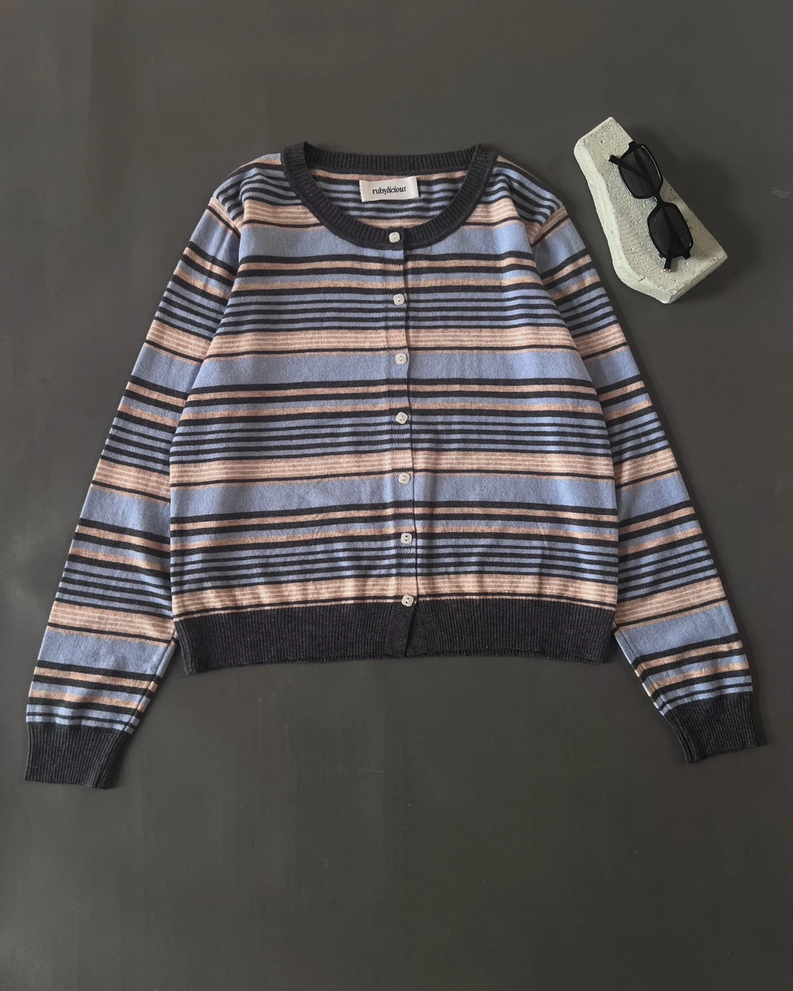 Dheca Stripe Cardi Kode 10-P Dark Grey - Image 3