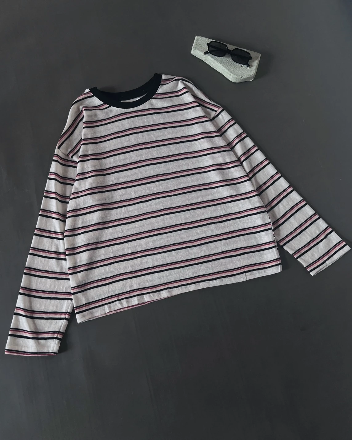 Alternative view of Endira Stripe Longsleeve Kode 17-P Bw-Black