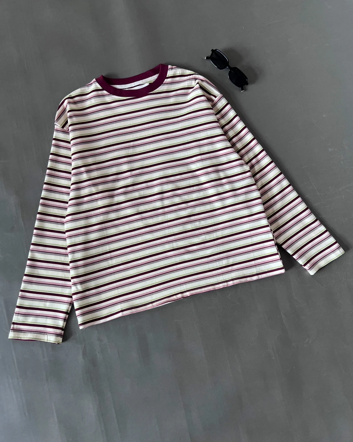 Alternative view of Gideon Stripe Longsleeve Kode 212P Maroon