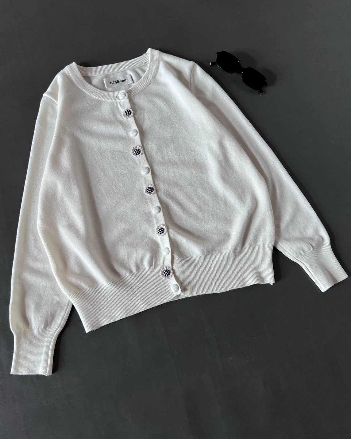 Alternative view of Heidy Cardi Kode 375O Broken White