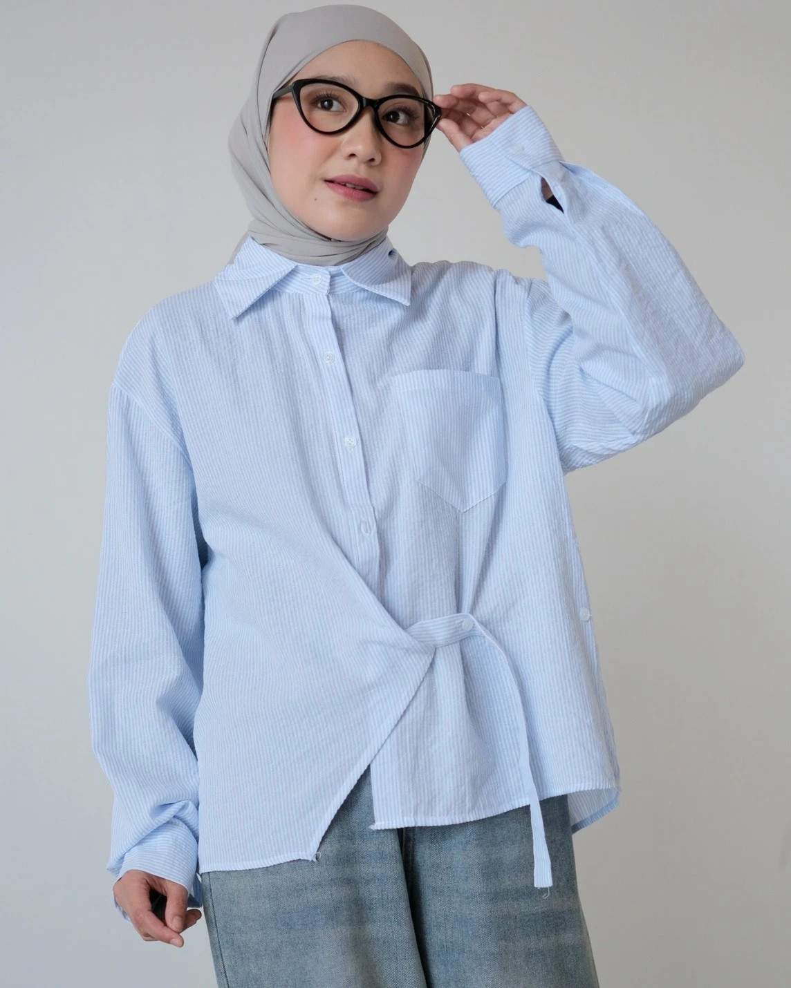 Alternative view of Qeitha Stripe Shirt Kode 557N Blue
