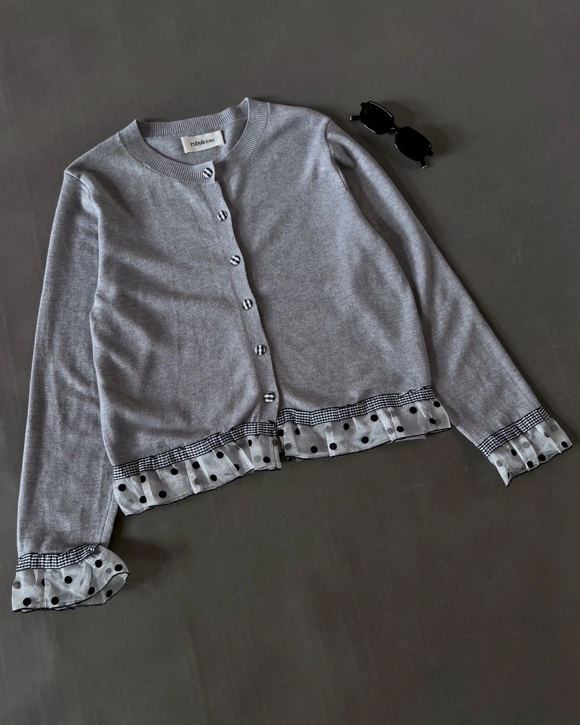 Alternative view of Xelbya Cardi Kode 664N Grey