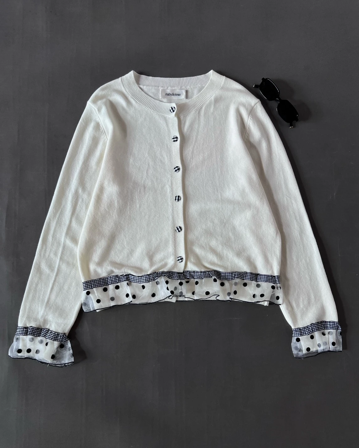 Xelbya Cardi Kode 664N Broken White