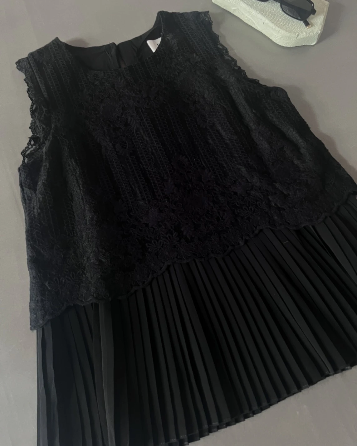 Yelsa Sleeveless Kode 14-P Black