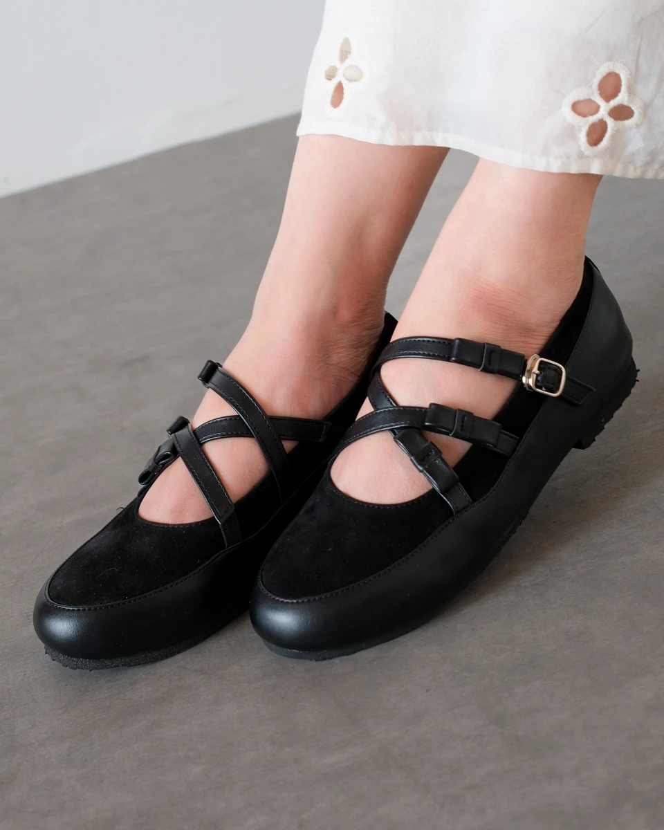 Alternative view of Medelin Shoes Black