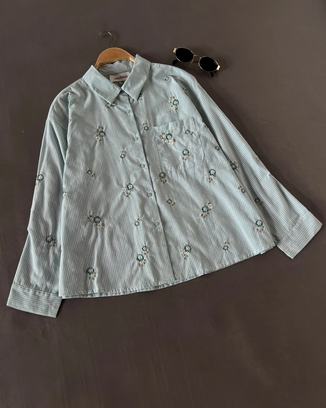 Alternative view of Emyro Stripe Shirt Kode 20458 Mint