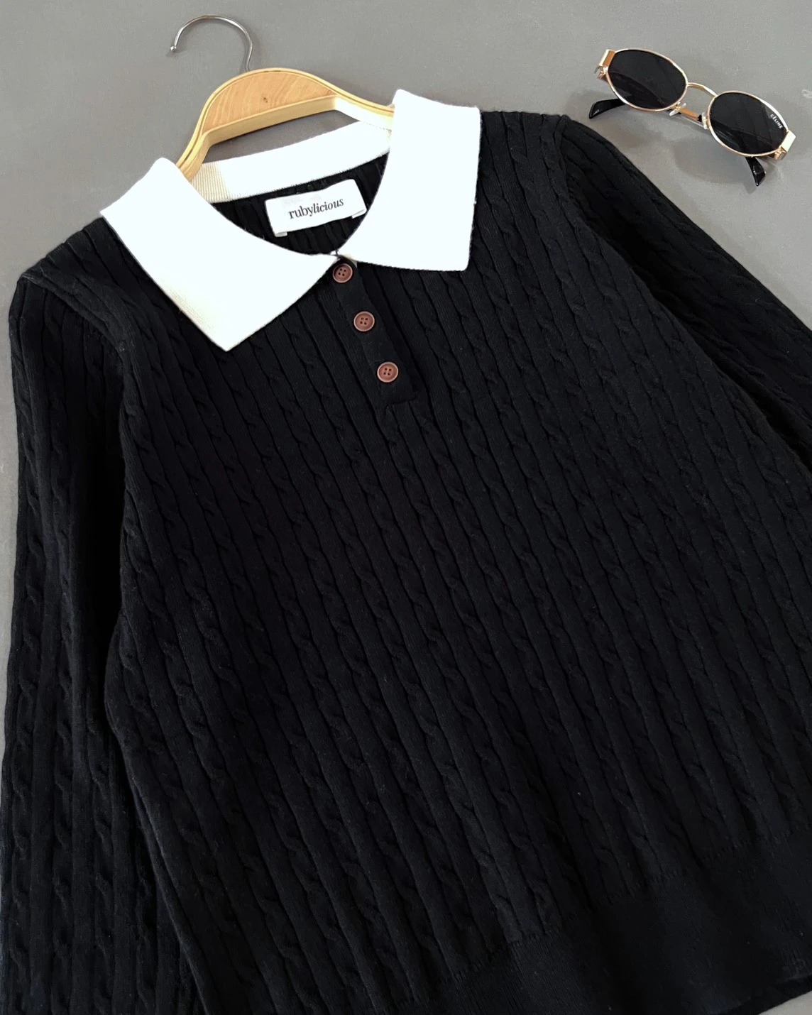Alternative view of Famira Longsleeve Kode 226P Black