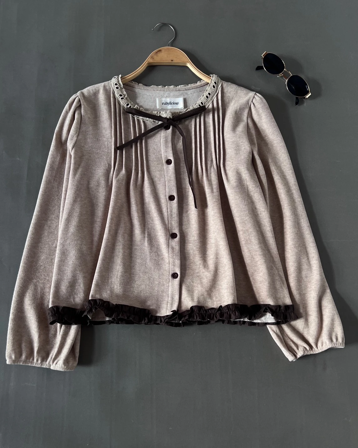 Alternative view of Hesva Blouse Kode 328 O Cream