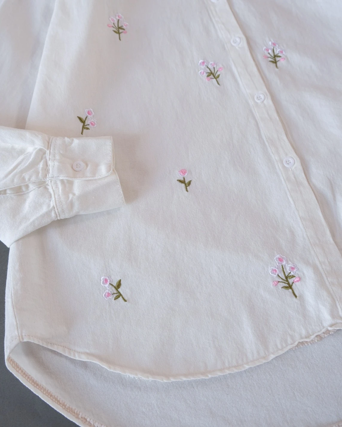 Alternative view of Helza Shirt Kode 4024 Broken White