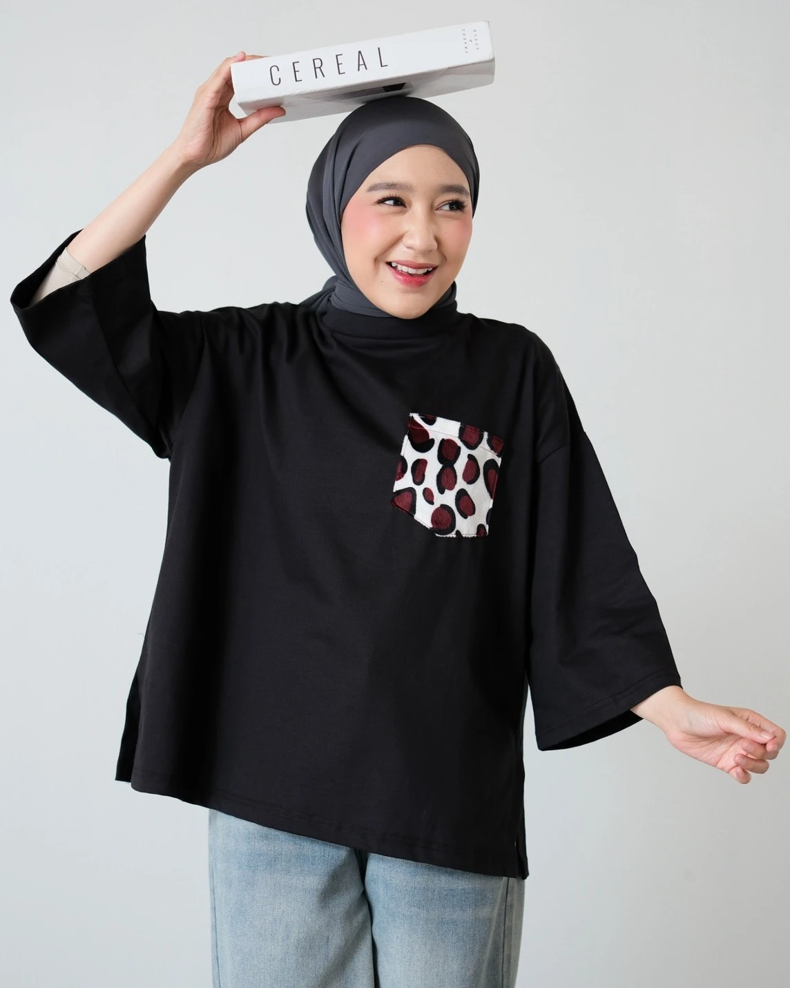 Alternative view of Pocket T-Shirt Black