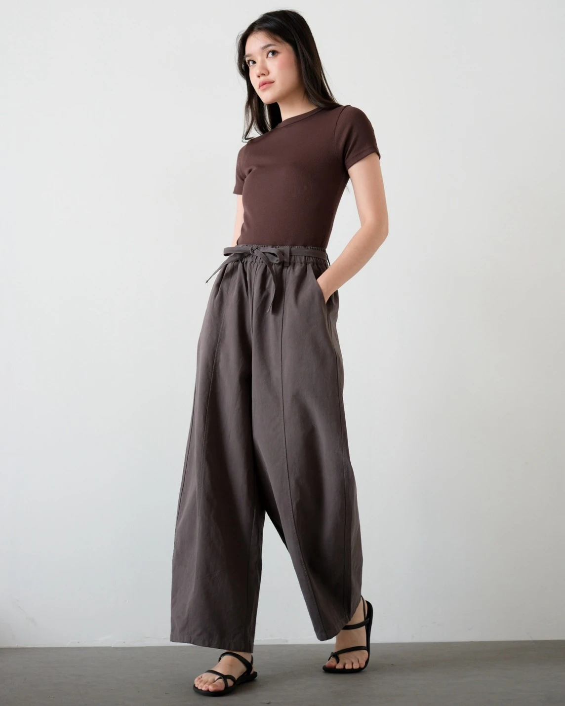 Nara Barrel Pants Kode 121P Dark Grey