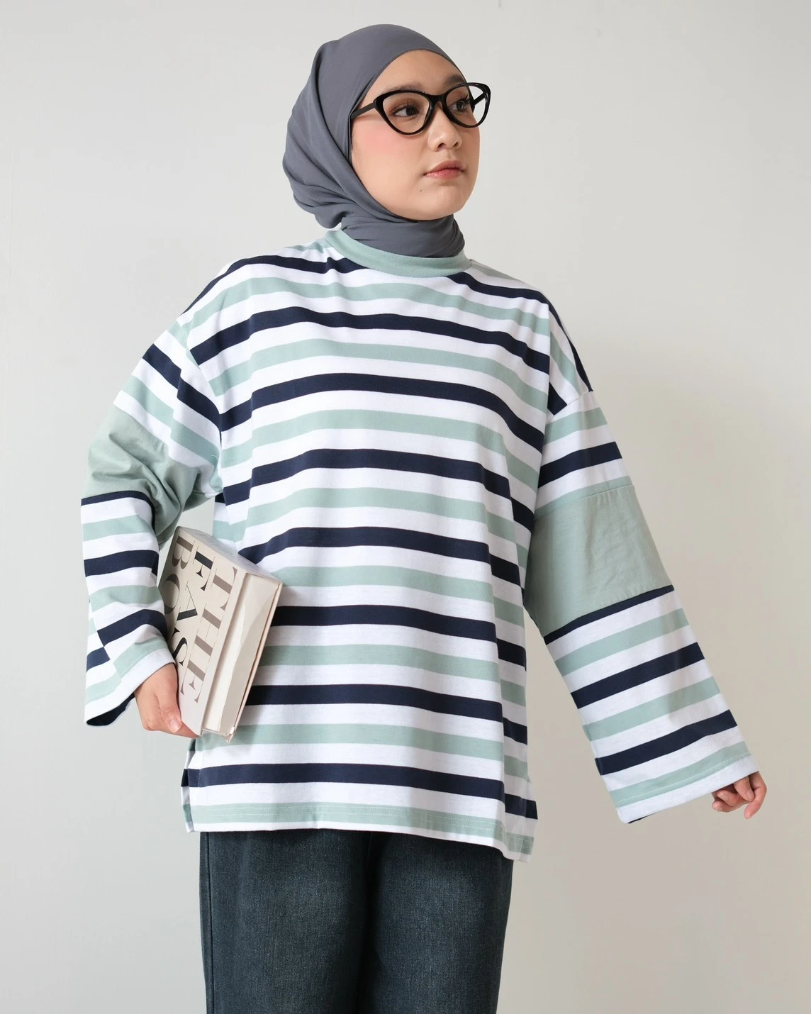 Alternative view of Dion Stripe Longsleeve Mint-Bw-Navy