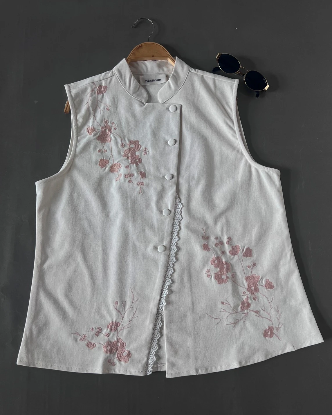 Jecqa Vest Kode 1509 Broken White - Image 3