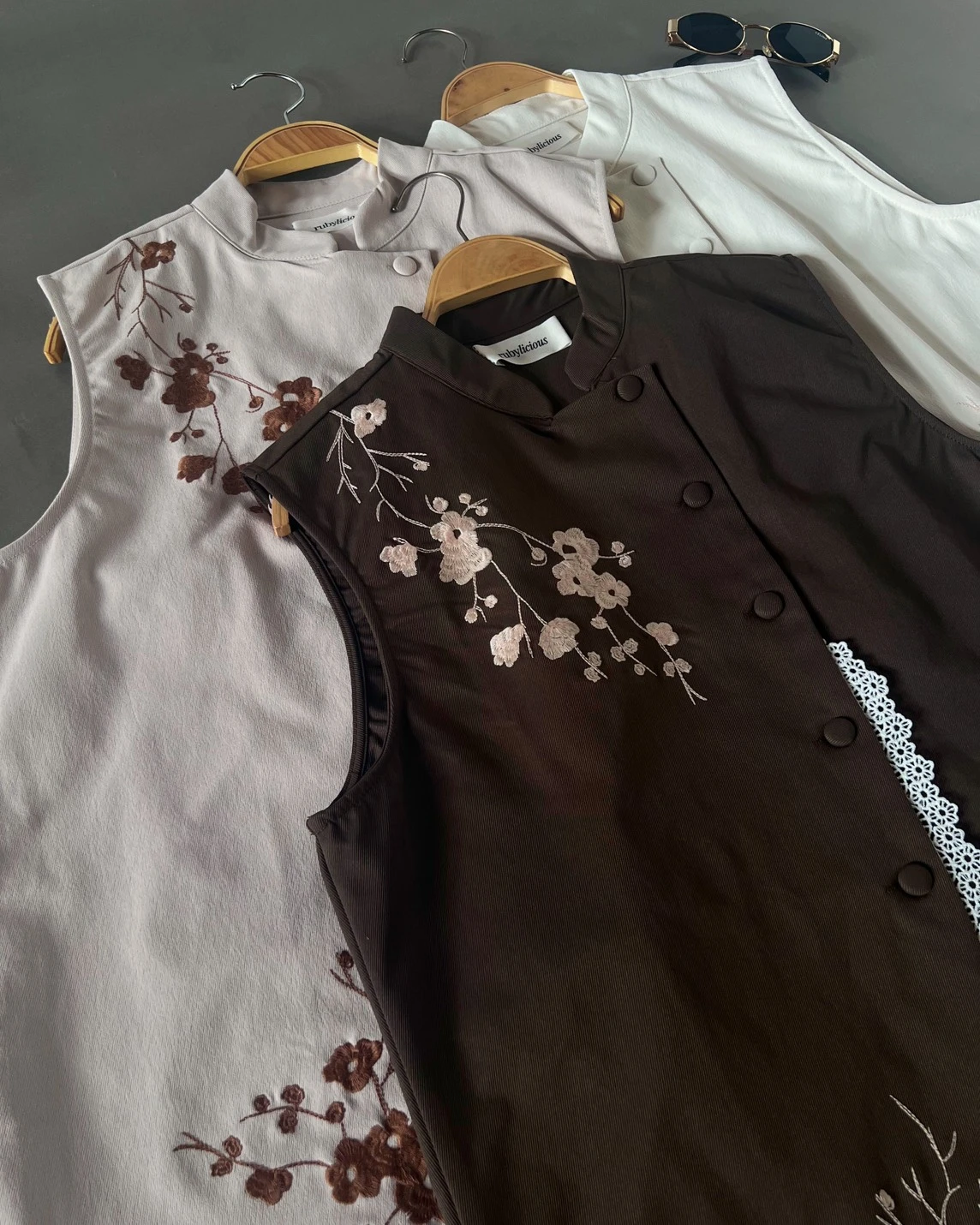 Jecqa Vest Kode 1509 Beige - Image 3